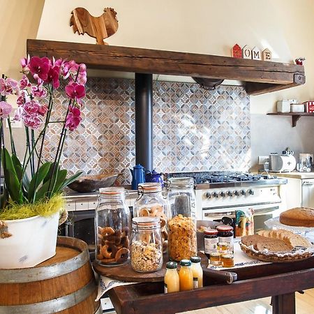 Bed and Breakfast Il Pettirosso Сантарканджело-ди-Романья Экстерьер фото