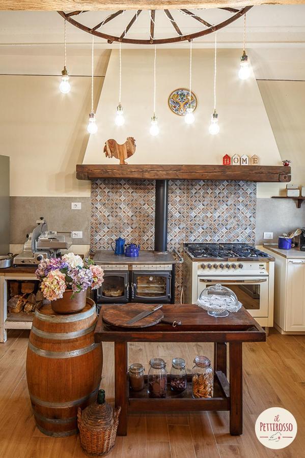 Bed and Breakfast Il Pettirosso Сантарканджело-ди-Романья Экстерьер фото
